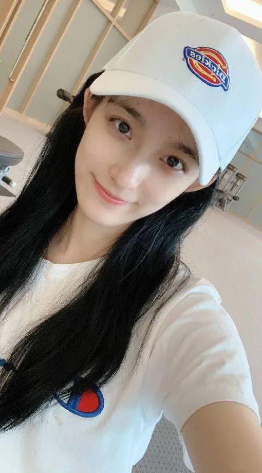 【手机壁纸】钟丽丽