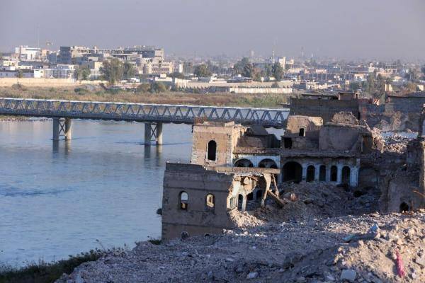 伊拉克:疫情下摩苏尔老城艰难重建