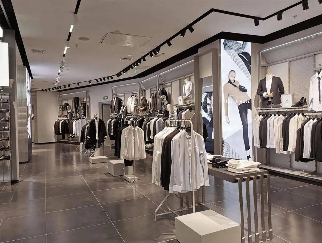 购物朝向标男士的定制衣柜劲霸男装雅戈尔九牧王男装利郎签约入驻巩义