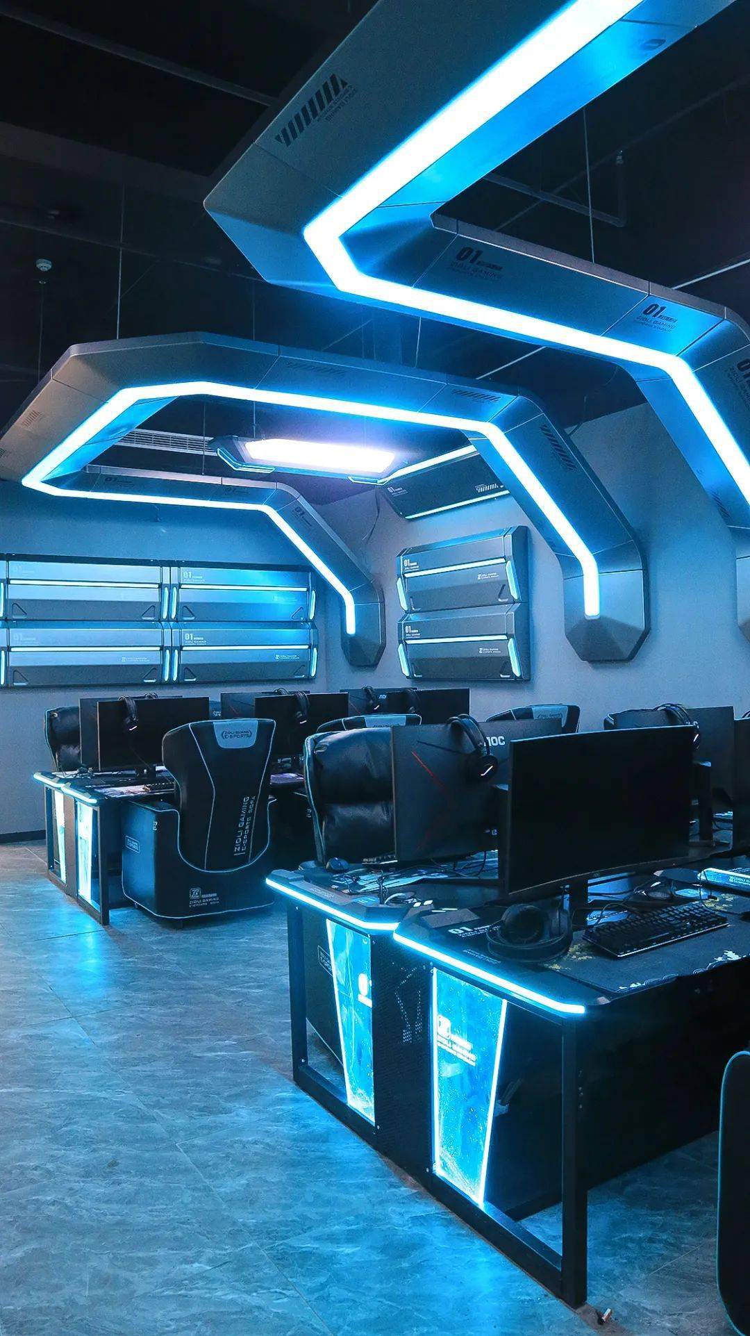 还在去网吧不好意思天门有专业级电竞馆了