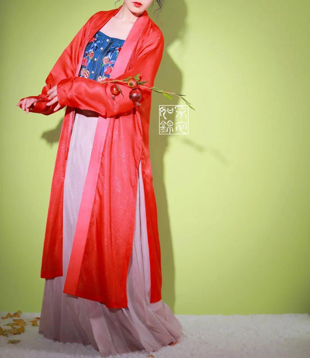 【图透】采衣如锦春装新品