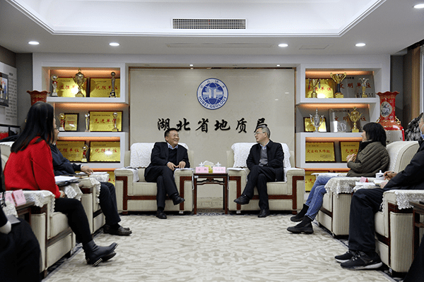 胡道银会见省建行副行长金鹏一行