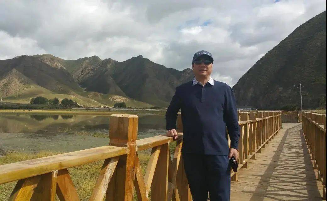 侯洪涛石嘴山市瑞宁煤矿机电设备有限公司总经理宋 春石嘴山市爱尚佳