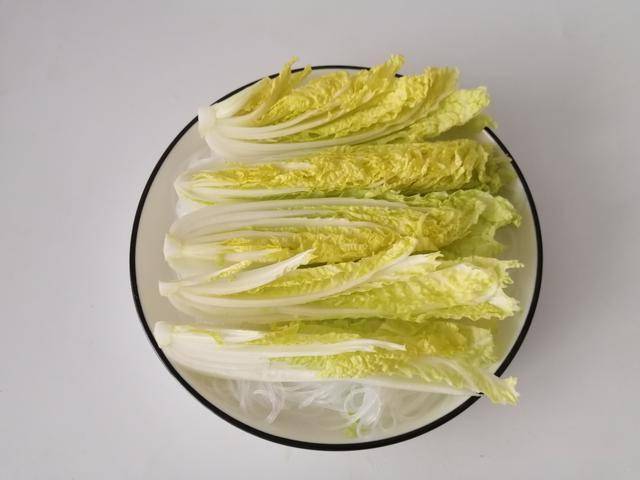 冬天进补,吃大鱼大肉不如吃白菜,1元一斤,上锅一蒸比肉香_娃娃菜