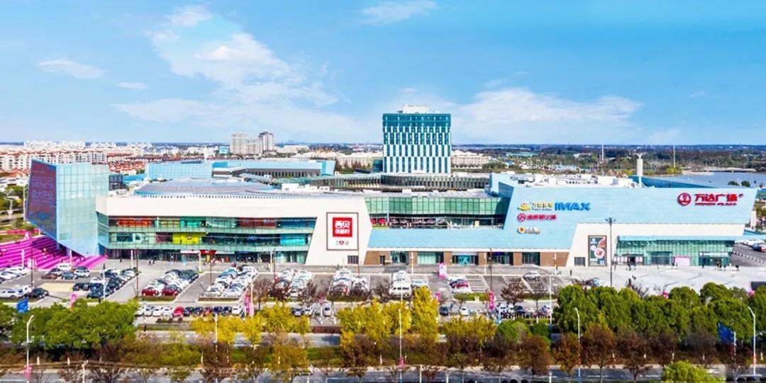 精品广场涅盘重生创奇迹重装上阵耀崇明上海崇明万达广场设计赏析