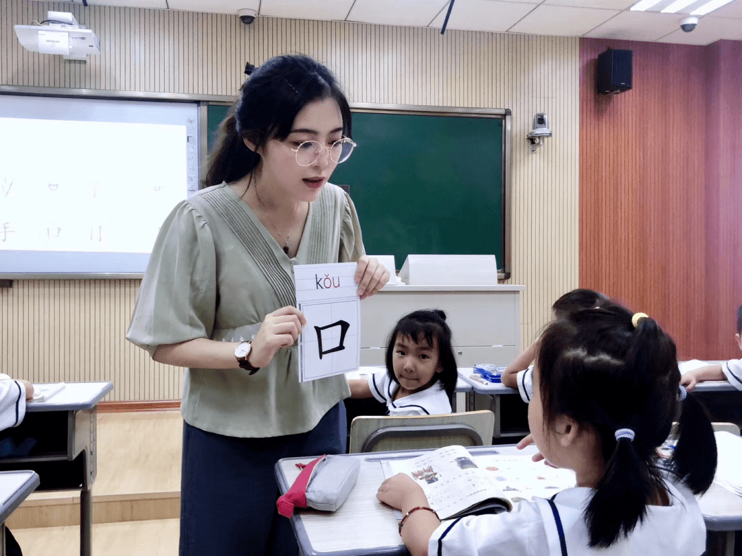 活动预告沈洁老师邀你一起走入诗人们的冬日世界