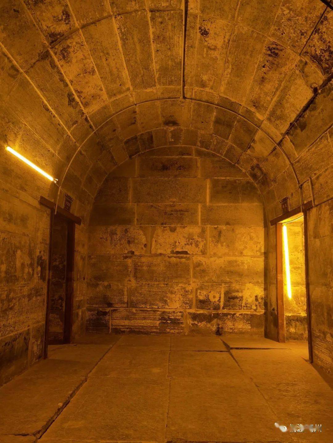 带你去看看~_墓室