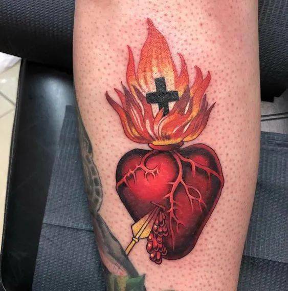 神圣之心与纹身会擦出什么样的火花