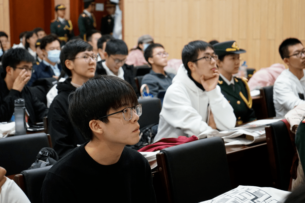 清华大学学生国旗仪仗队第27届换届仪式暨退队会圆满落幕