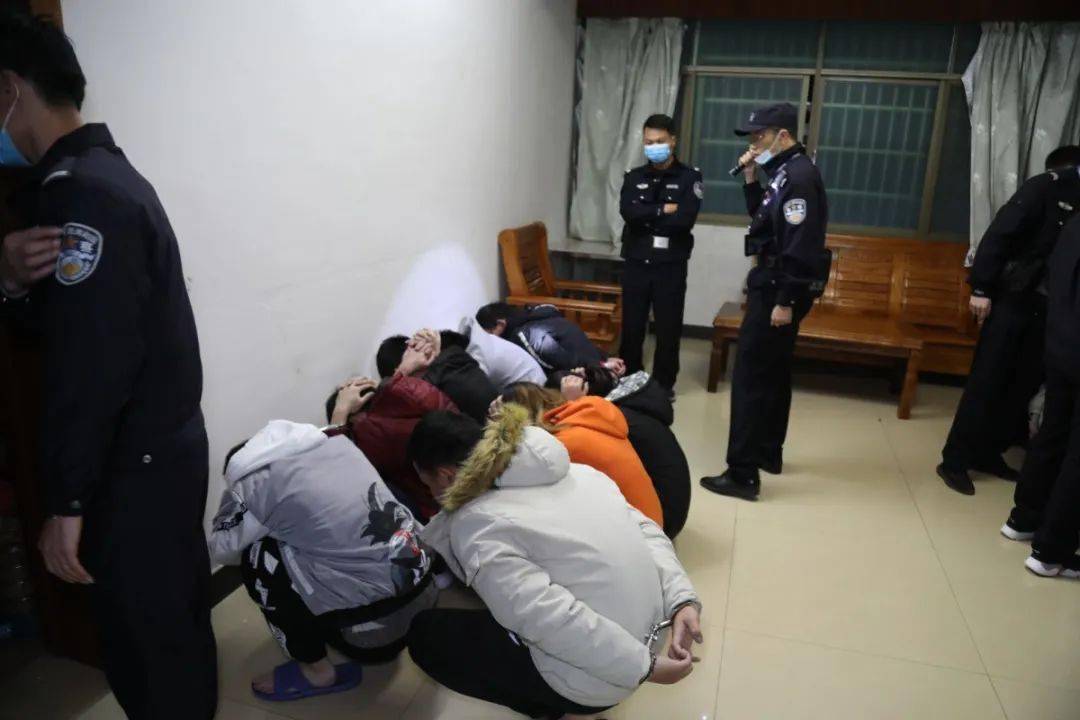 视频直击,于都警方捣毁一传销窝点!