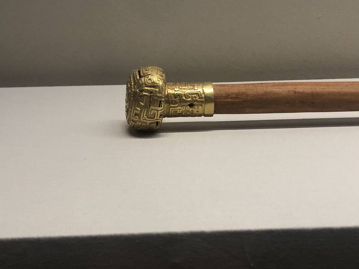 权杖 金 春秋早期 陕西澄清刘家洼出土 李晓霞摄