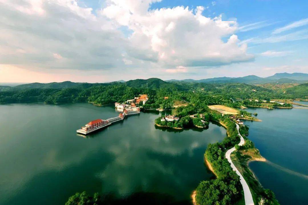 新洲生态治理不松劲 生态建设亮颜值