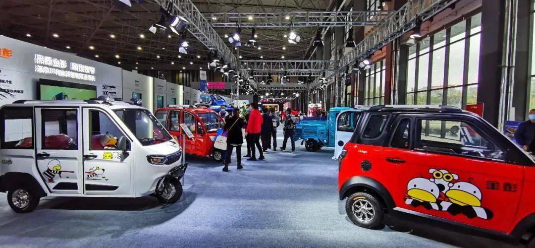 日报西安电动车展开展天津出台安全规范台铃立马小刀五星钻豹九号绿源