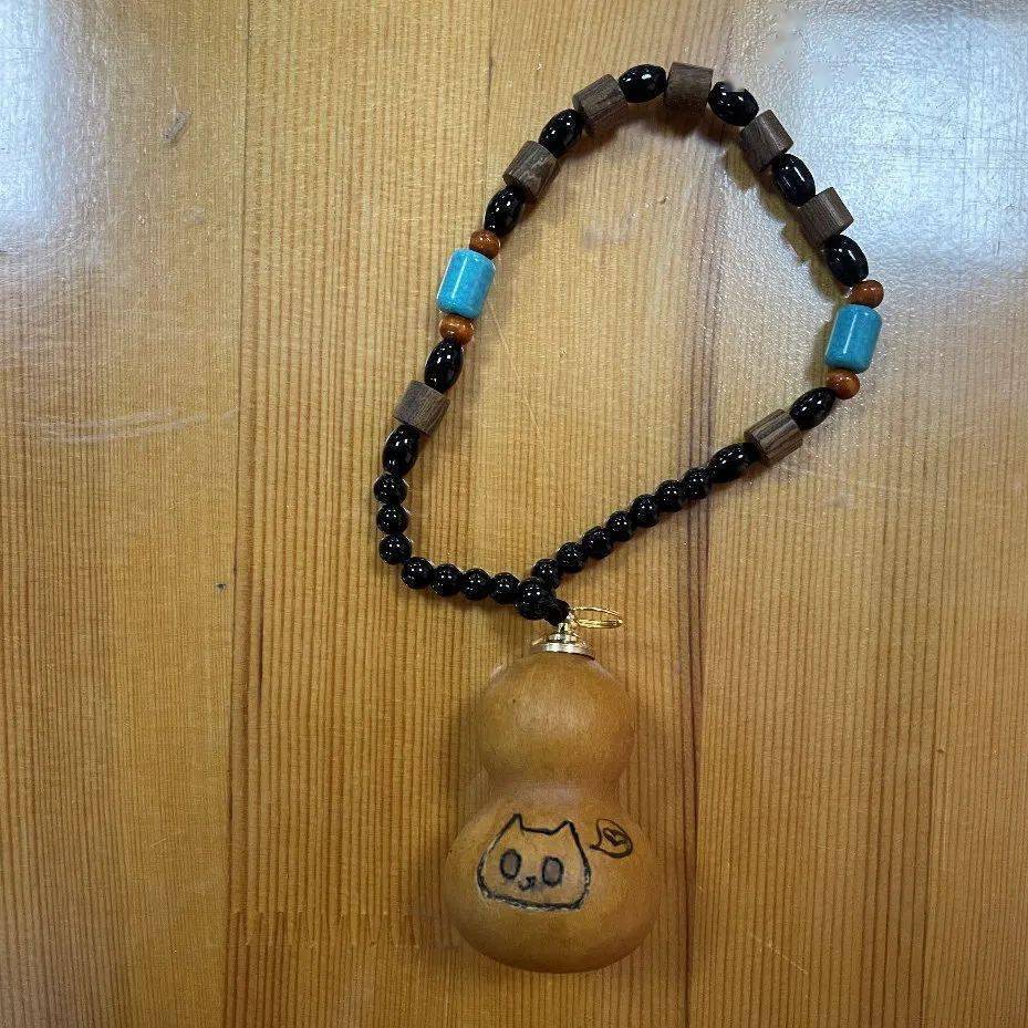 精彩课程葫芦针刻话四史红色艺术云课堂上外嘉外学校开展青少年云课堂