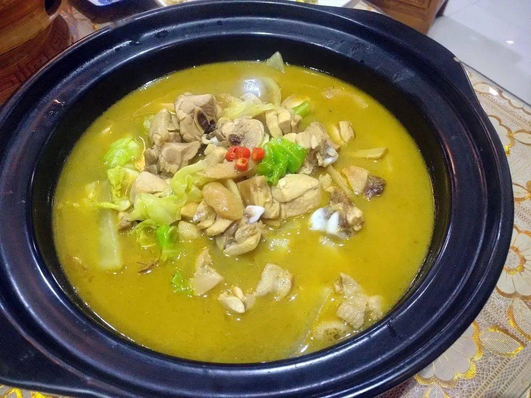泡姜芦花鸡 金汤驴肉白云菇 自制皮冻 农家烫面油糕 香味泉水豆干.