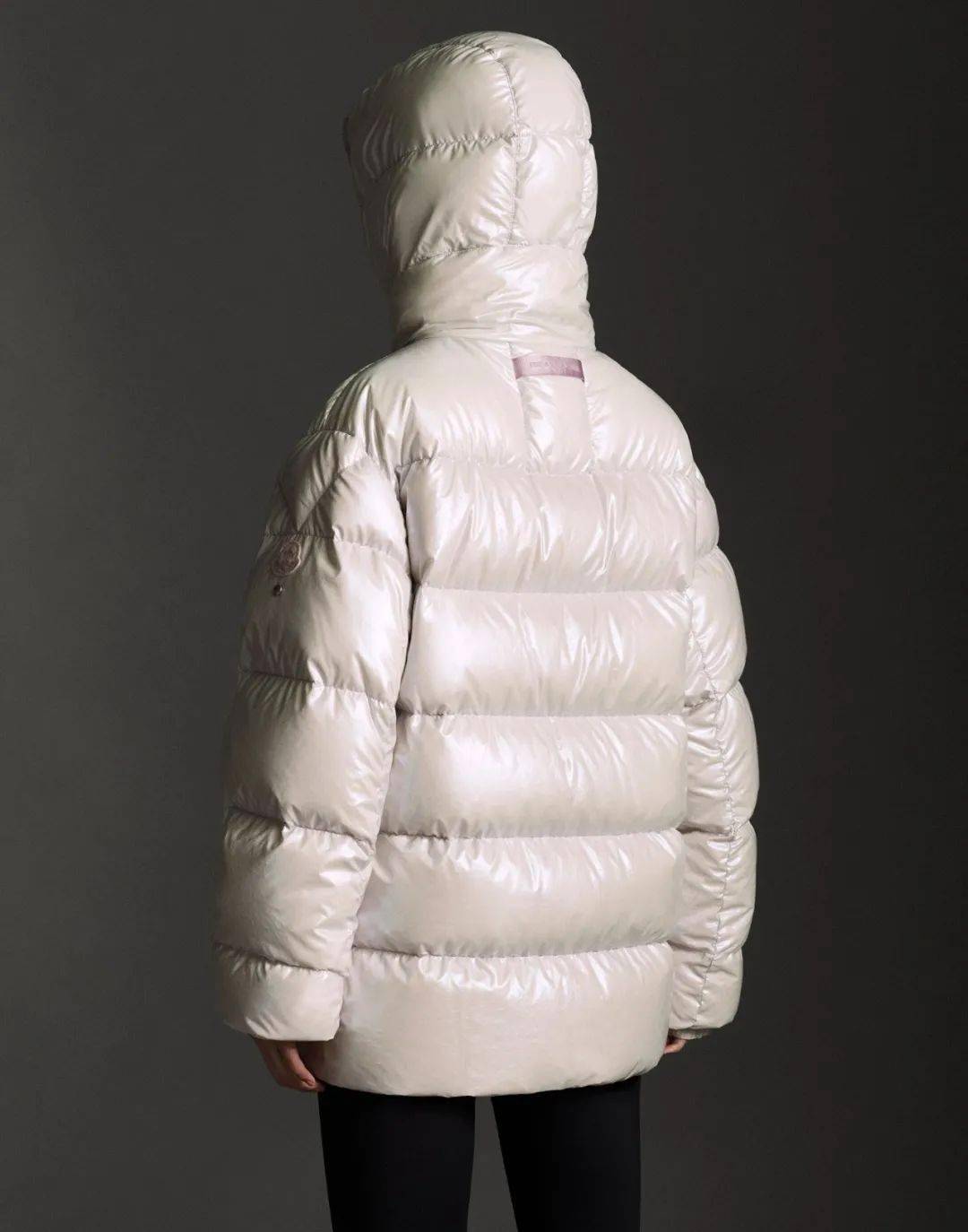 moncler | 1017 alyx 9sm 设计师合作款上市_时尚