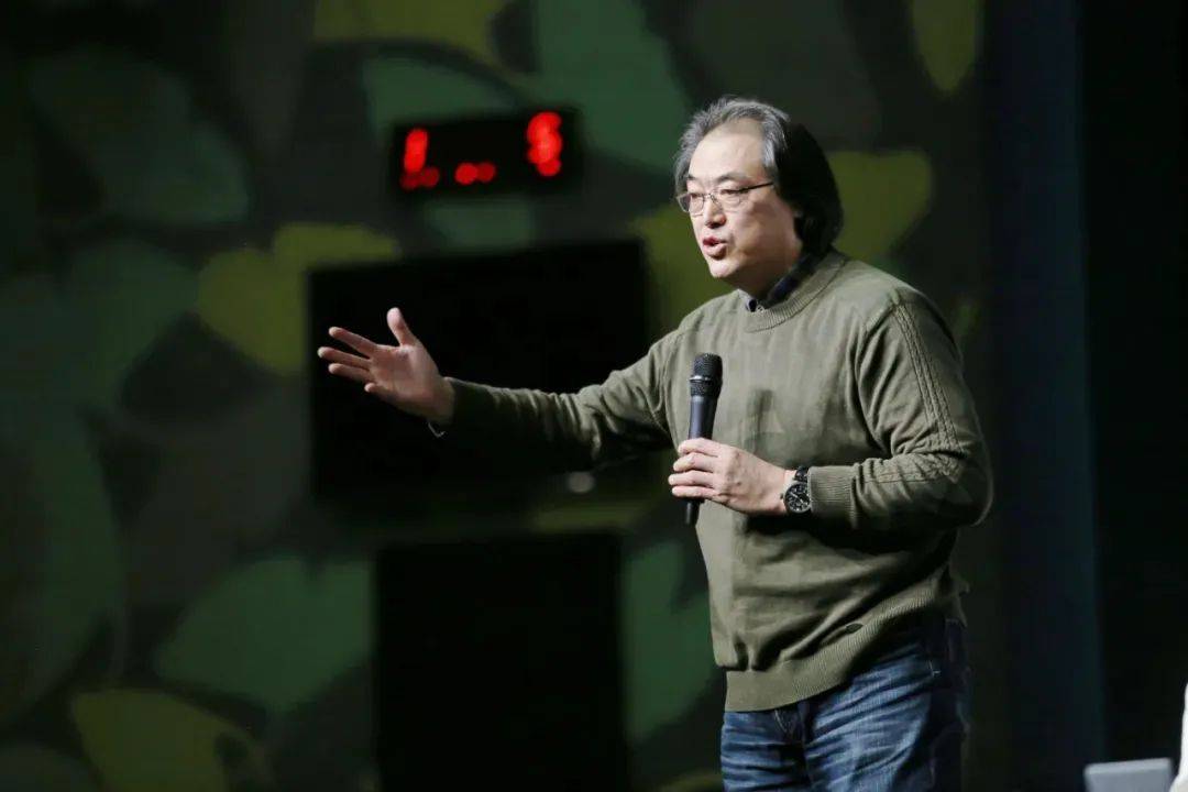 此次活动特邀国家一级指挥,中国合唱协会副会长陈光辉来进行讲授,邀请