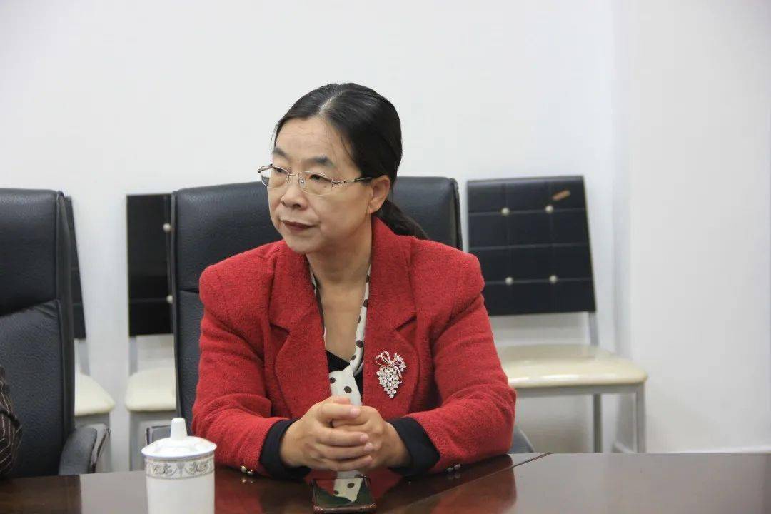 回首峥嵘岁月,笑看桃李芬芳——东莞市常平中学邀请离退休领导,教师