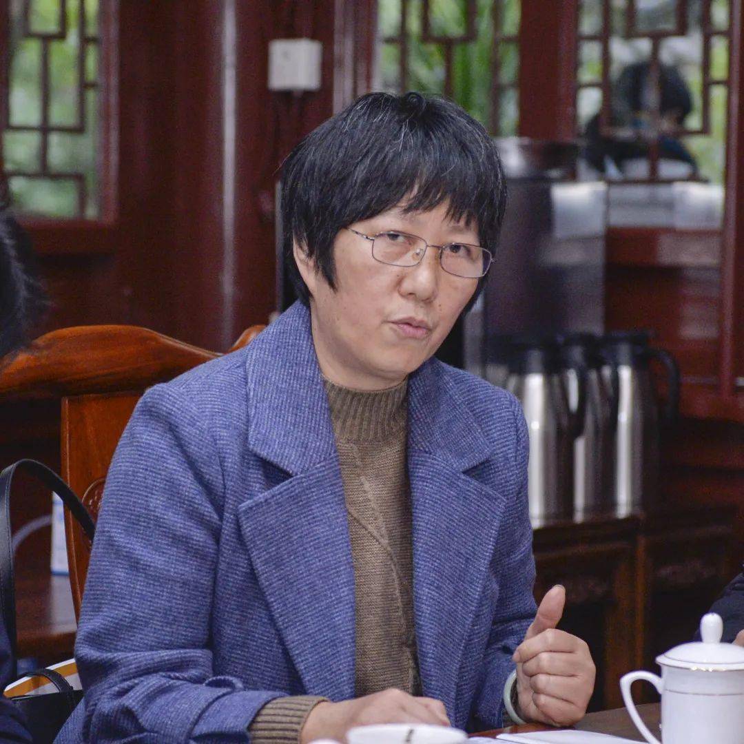 王锦萍(市人大代表,福清市城头镇吉钓村卫生所村医)改善乡村的医疗