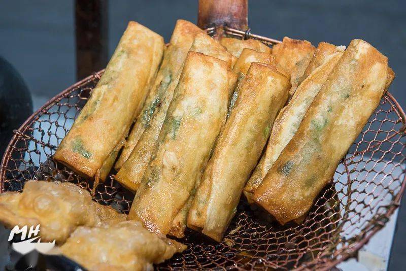 棉湖竹园内这家春饼连招牌都没有却让无数街坊欲罢不能