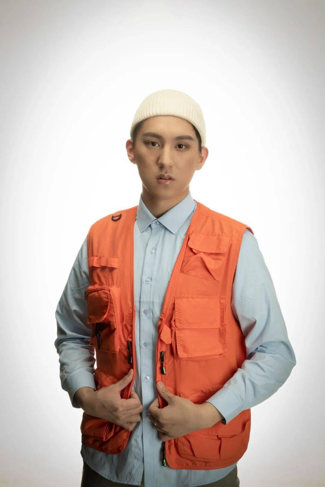 郁润骅:毕业大戏顺利结束了,很舍不得最后这几个月漫长又短暂的排练