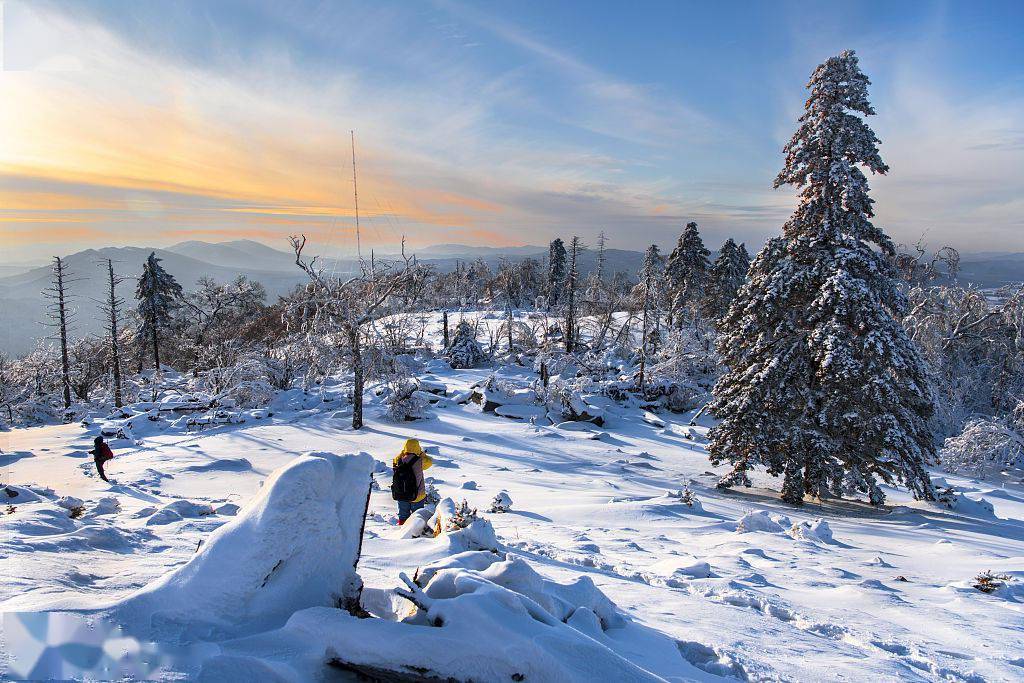 吉林舒兰实拍大秃顶子山风光