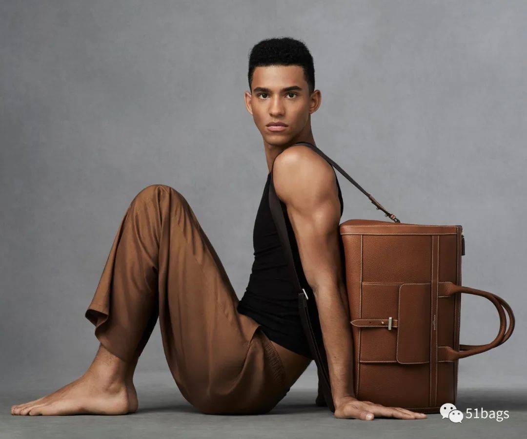 时尚大片丨markcross2021早春广告大片释出庆祝品牌成立175周年