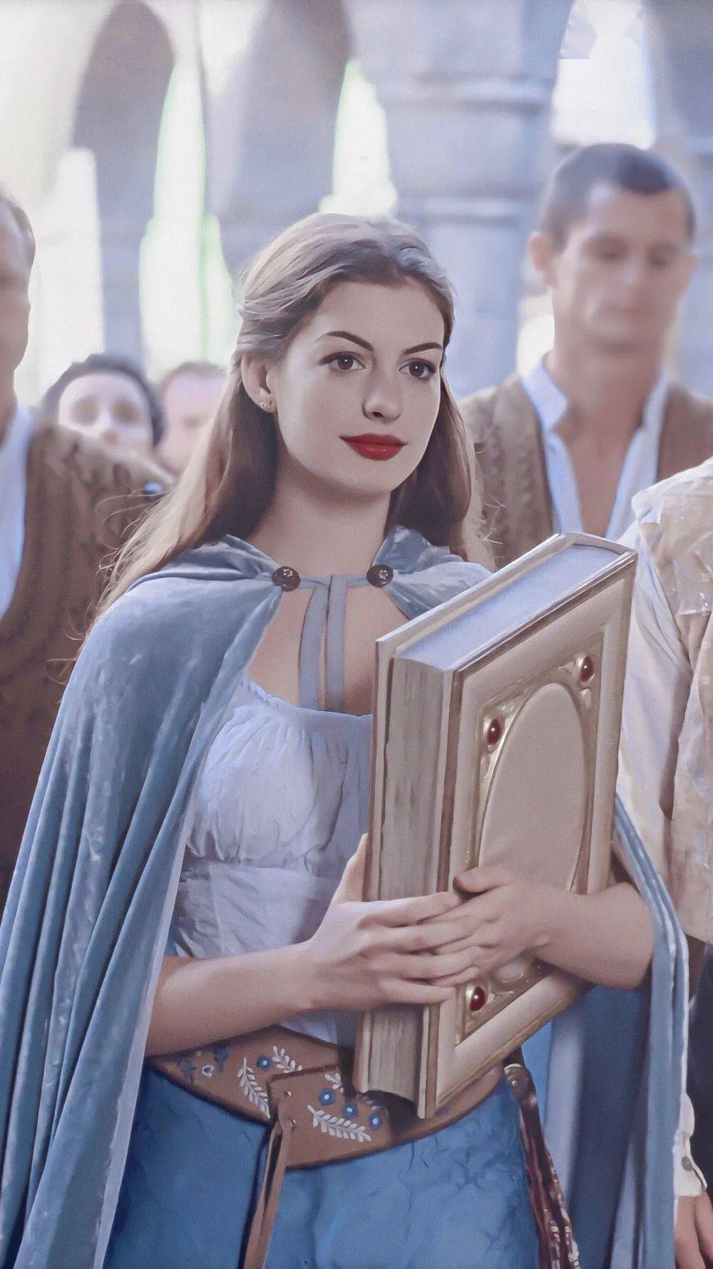 手机壁纸安妮海瑟薇