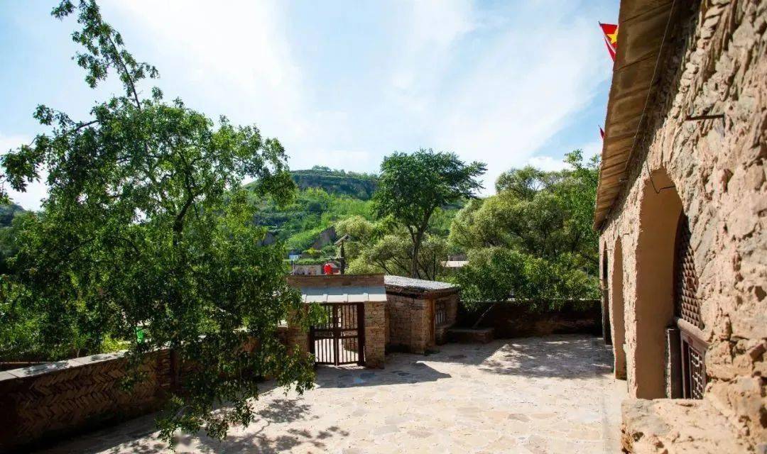 来榆林王家堡村开启一场未知的乡村之旅