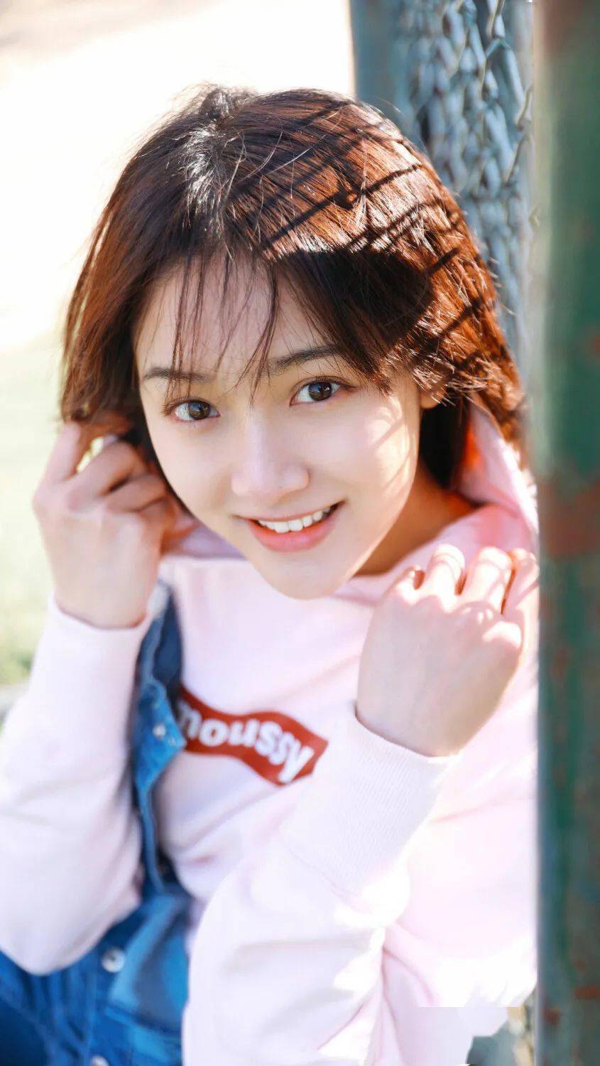 手机壁纸凌美仕