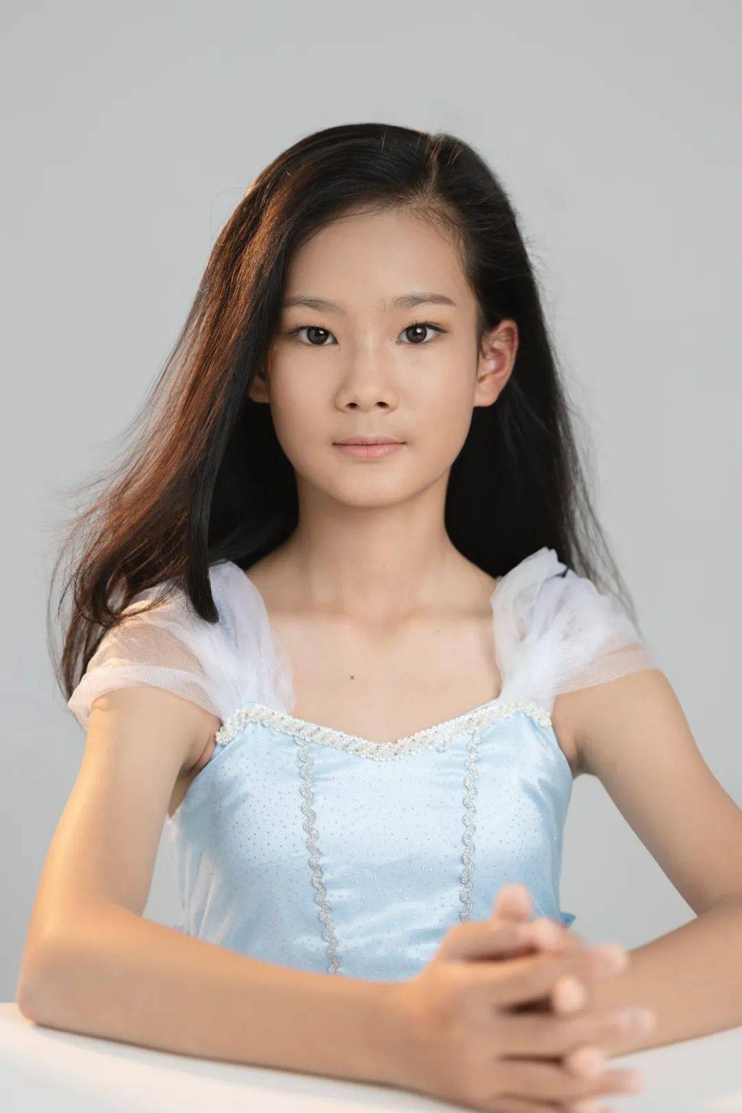 名师名校风采人人爱乐名师学院多钢琴声光创意新年音乐会劳拉圆舞曲