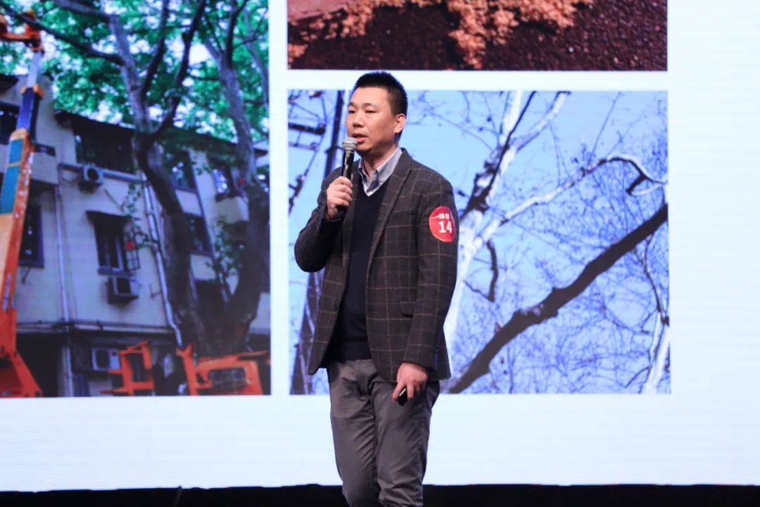 范斌教授,上海市委党校社会学教研部何海兵教授,华东理工大学社会与