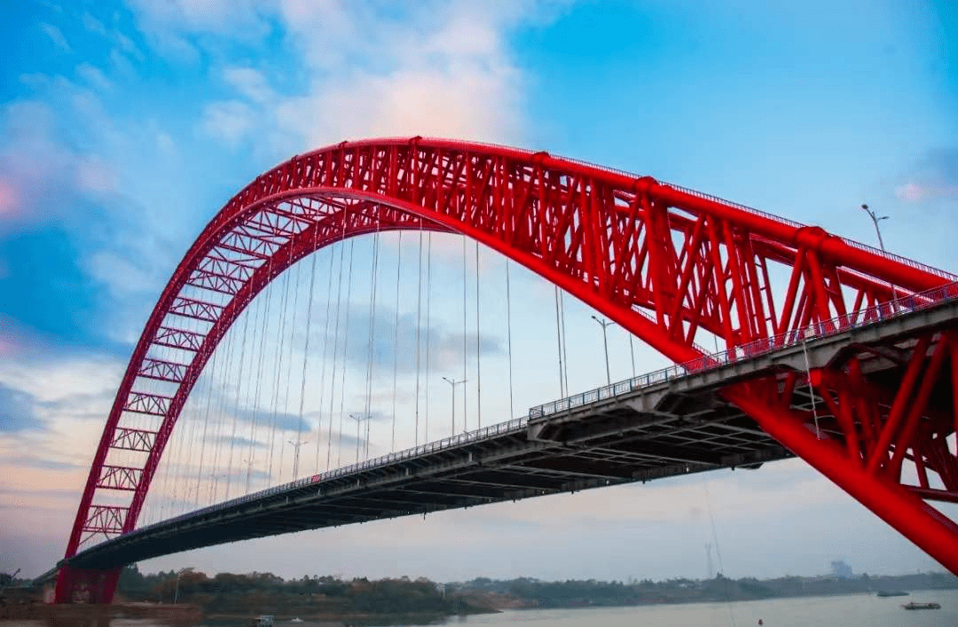 世界最大跨径拱桥正式建成