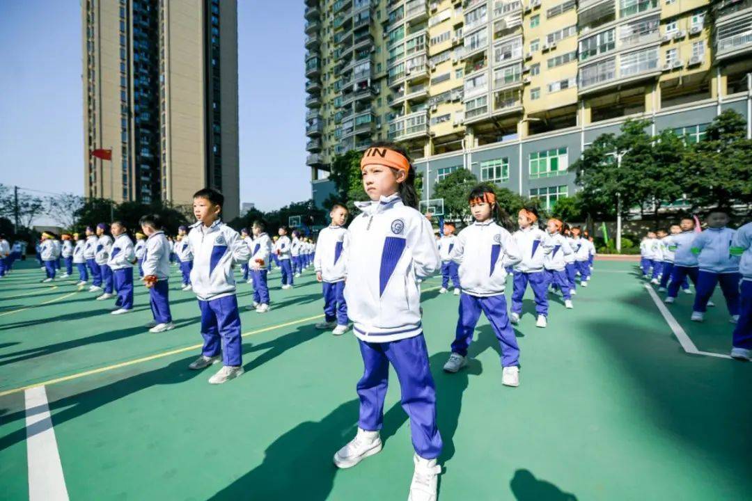 做阳光少年沙面小学师生朝气蓬勃迎接新年