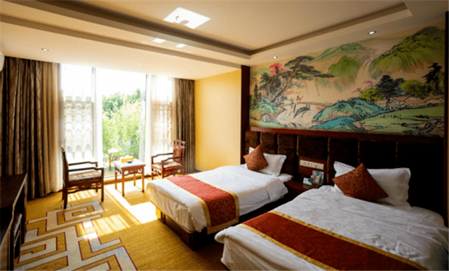 【云南弥勒】118元抢弥勒三龙酒店住宿,含双早,多风格房型,给您惬意