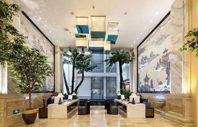 水晶霖水疗会馆仅11878元享门市价17899元套餐成人票儿童票1张