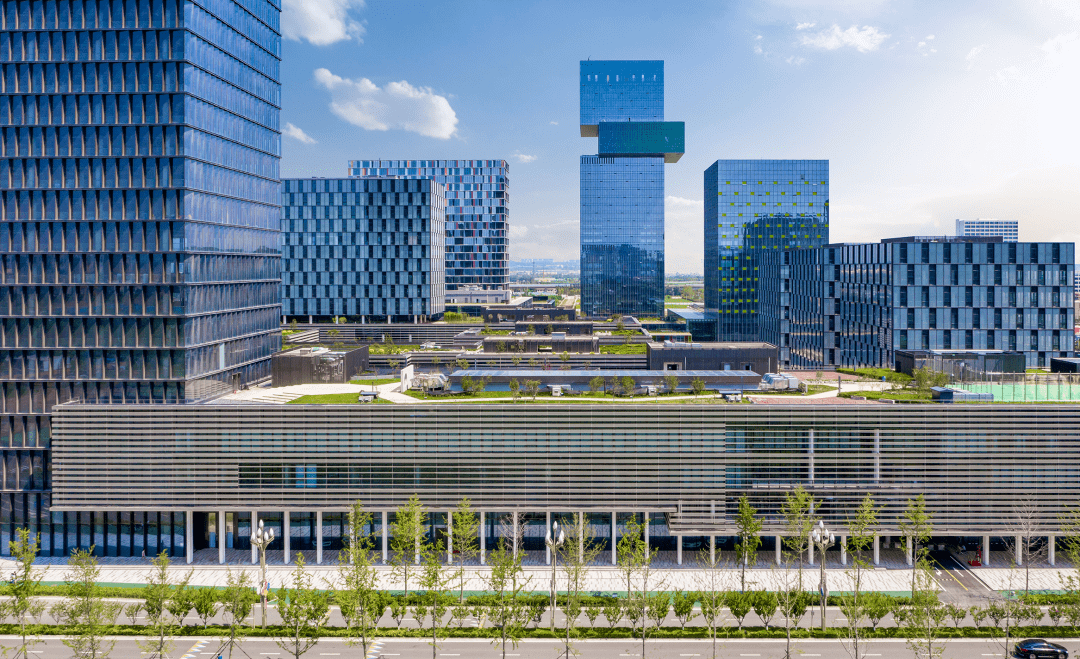 图源西咸能源金贸区可以料定的是,加速推进国家中心城市及关中平原