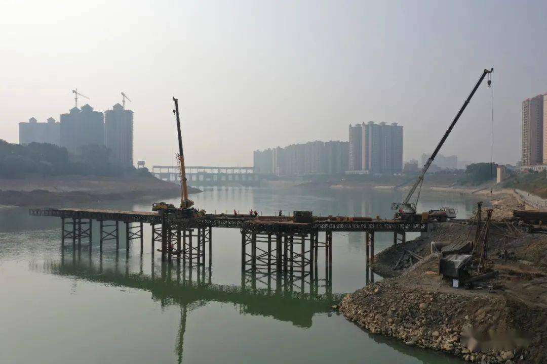 实拍桂平沙岗大桥工程最新进展变化明显