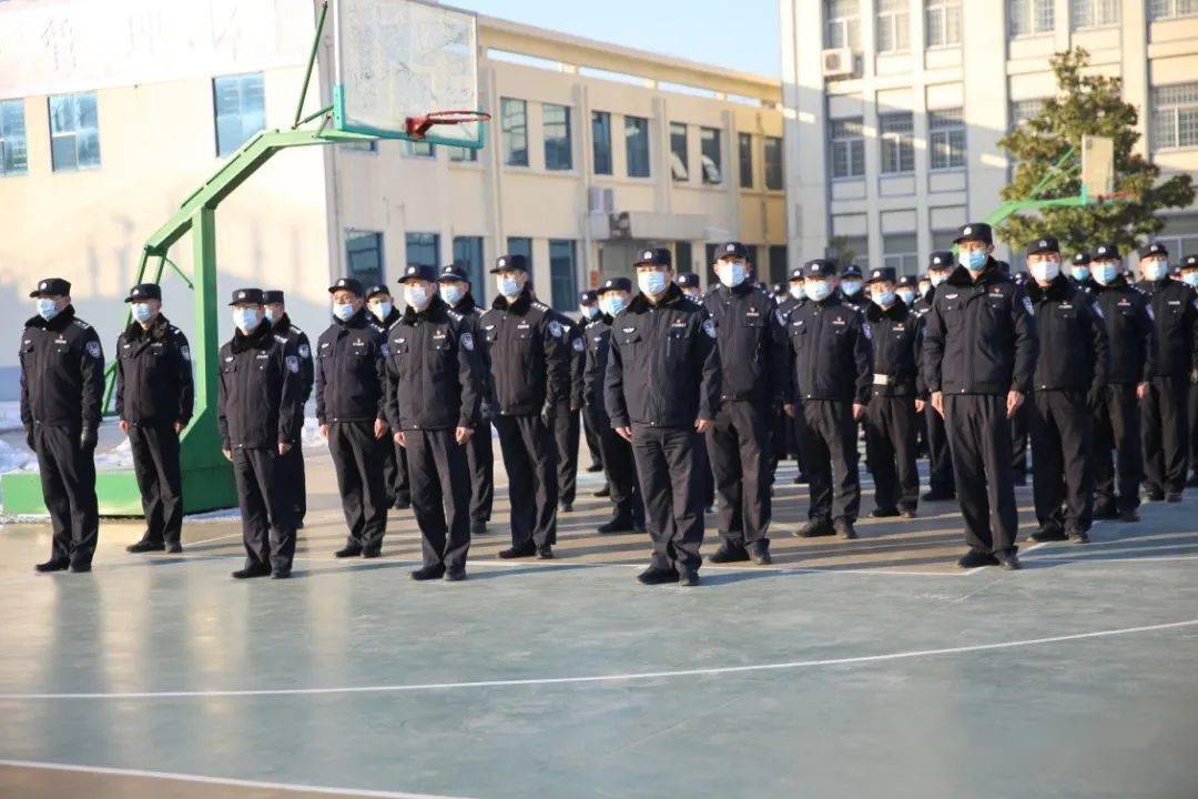 "升国旗 促改造"临沂监狱组织服刑人员举办元旦升国旗仪式