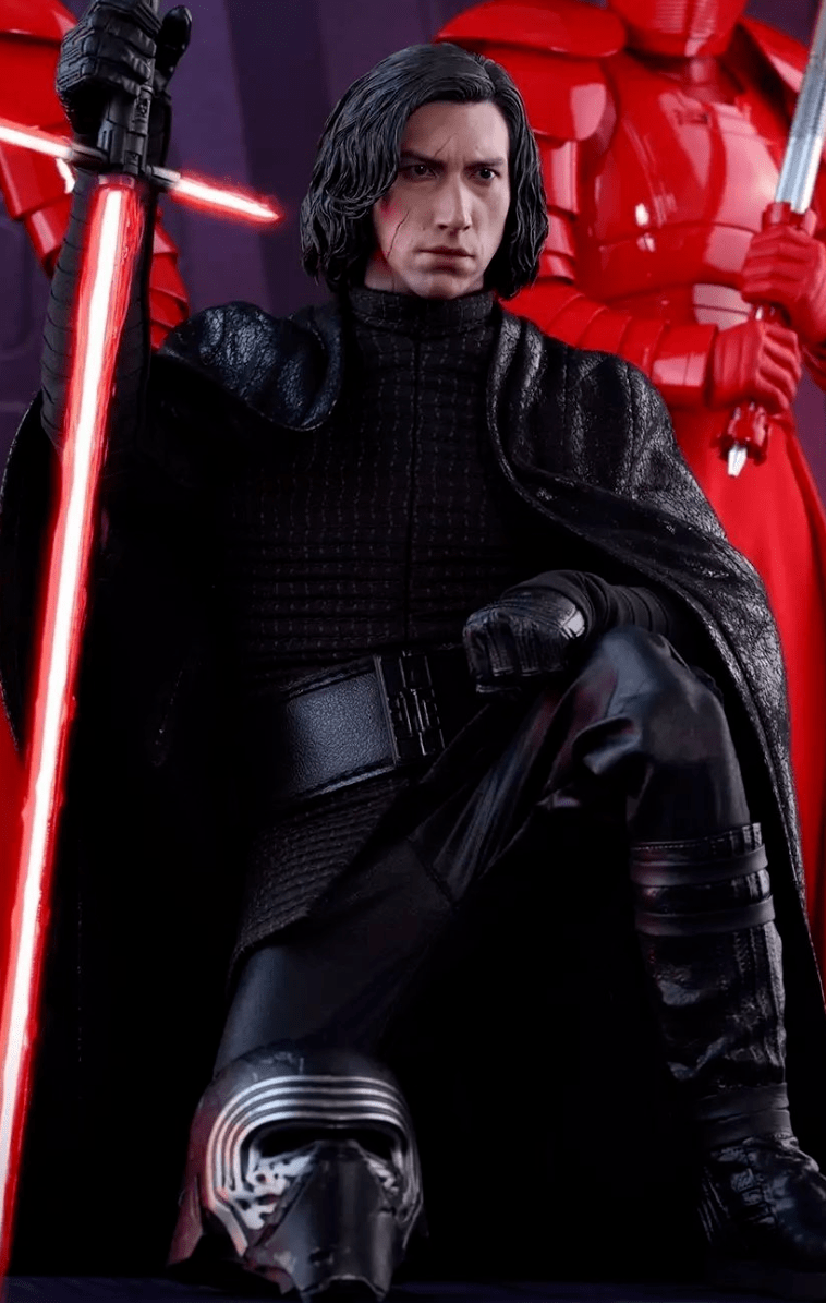 决定联合帝国残余实力,重建帝国,他带领的第一秩序,多年来一直与父母