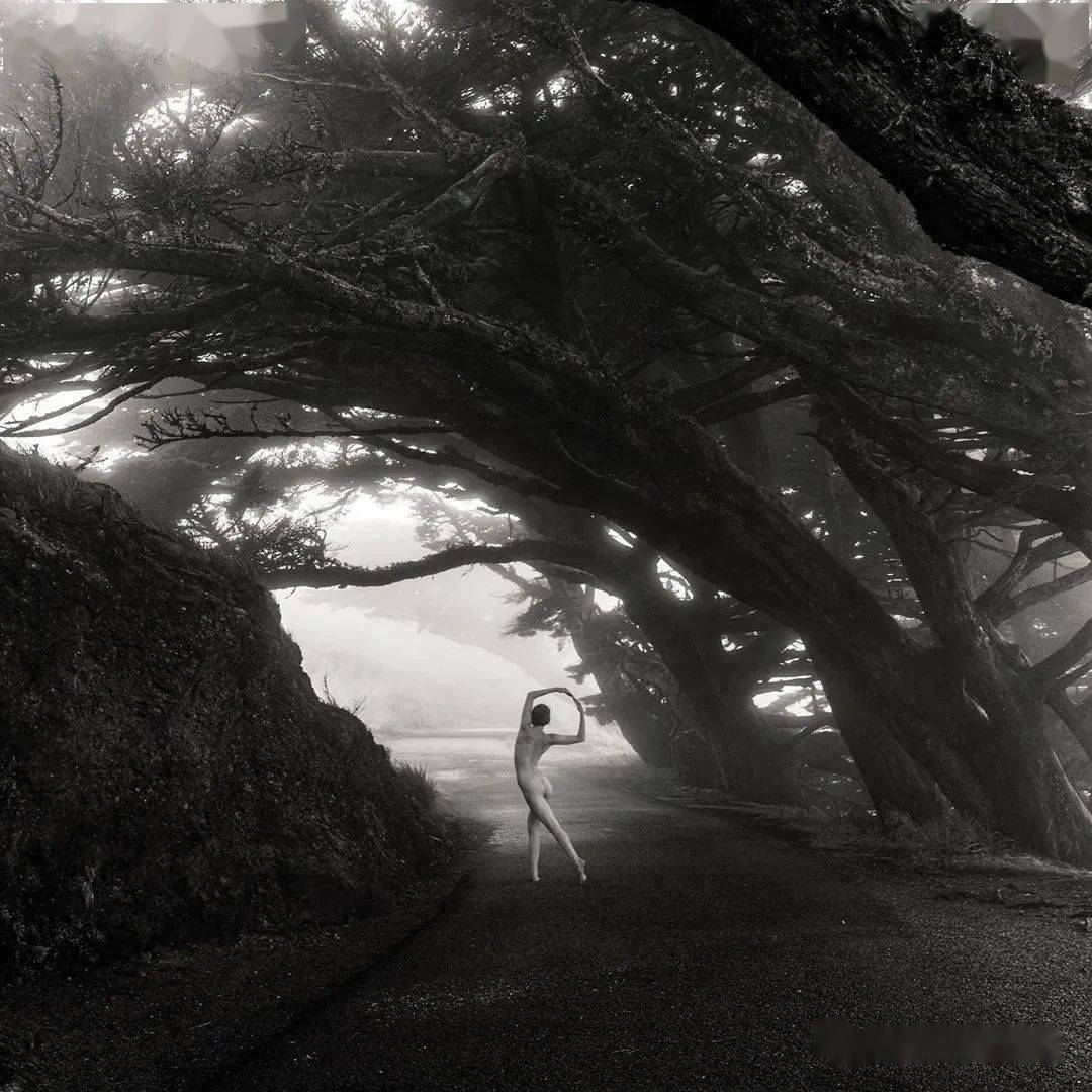 人体与大自然美景浑然天成壮阔震撼的一种