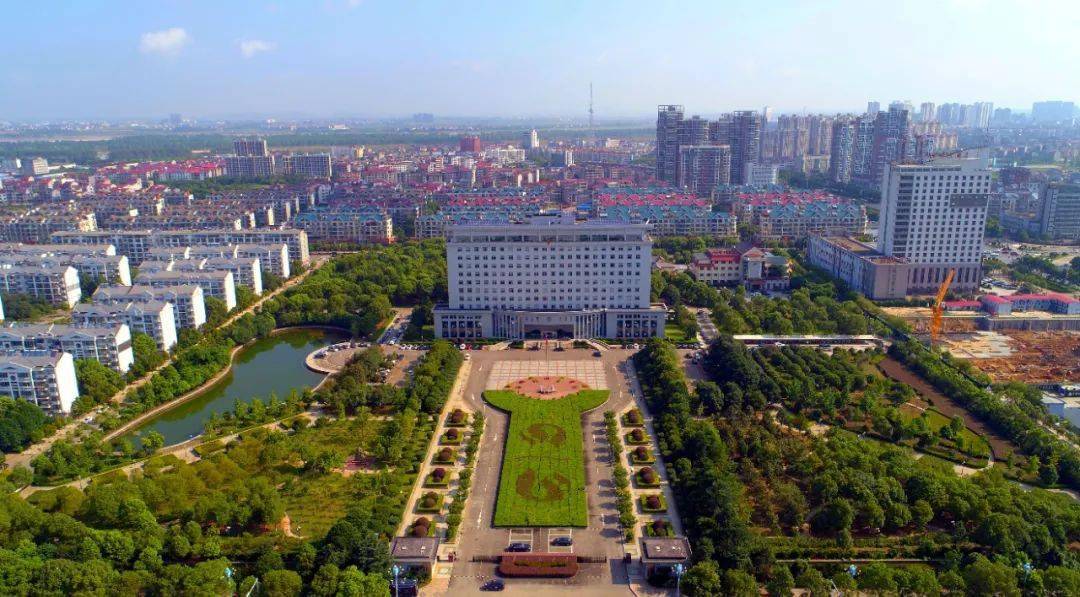 2020年丰城财政总收入完成8086亿元