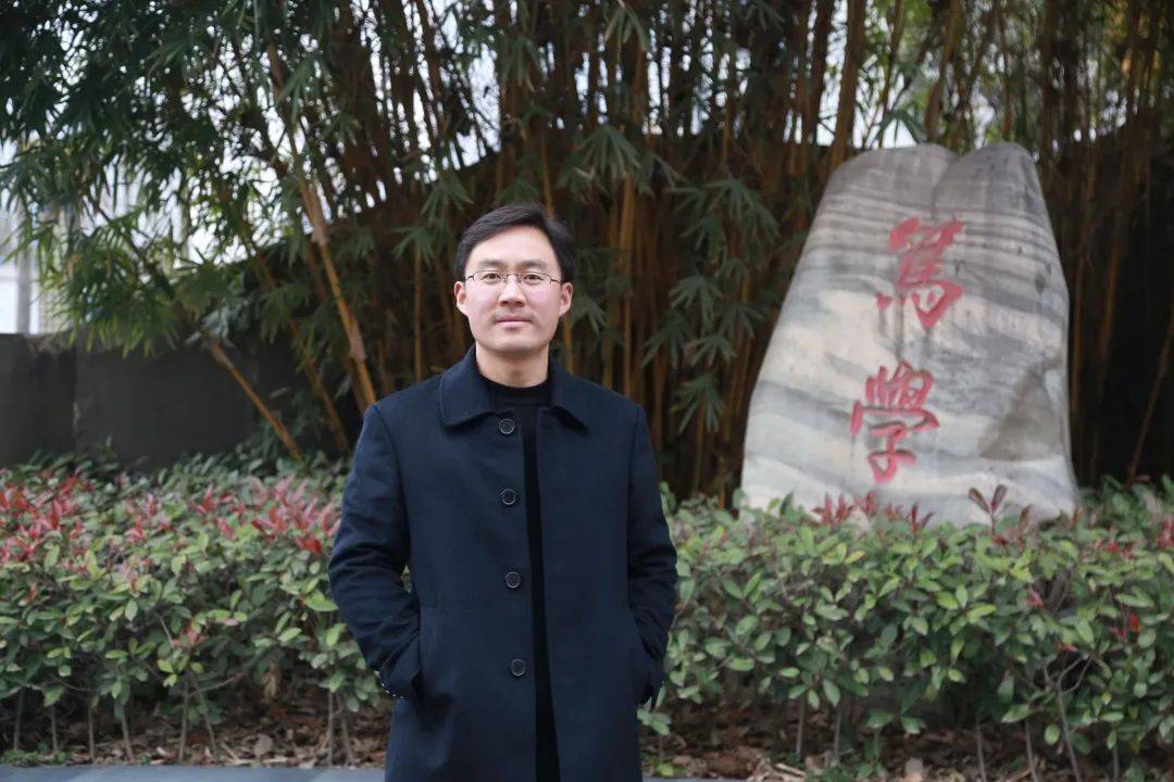 紫阳县委宣传部常务副部长 胡渊党的十九届五中全会提出到2035年要