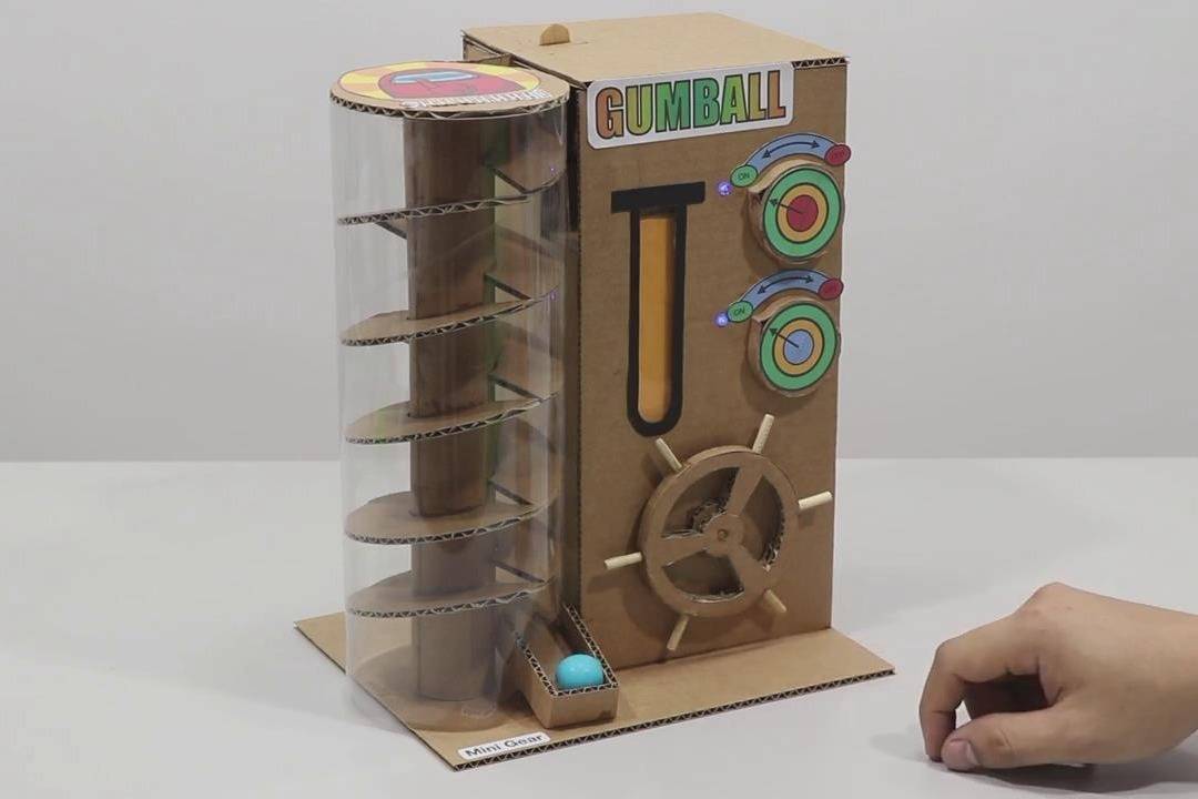 用纸板制作糖果自动售货机纯手动打造有这个能和孩子玩一天
