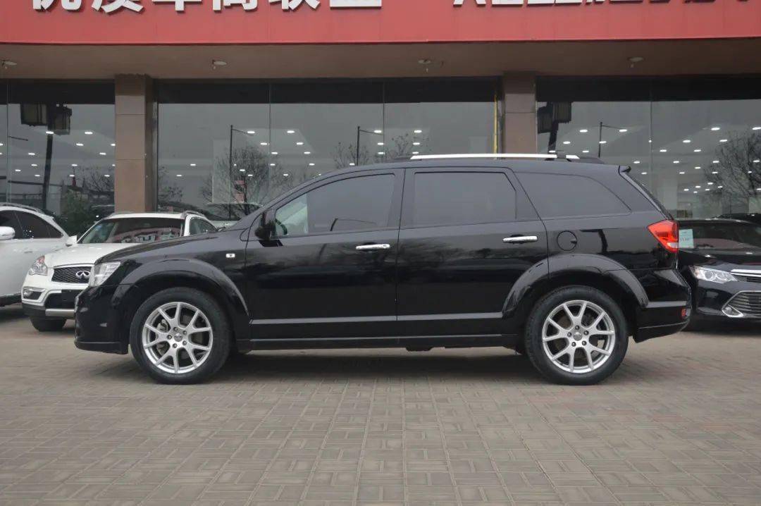 【精品上架】道奇2014款 酷威 2.4l 两驱旅行版_真皮