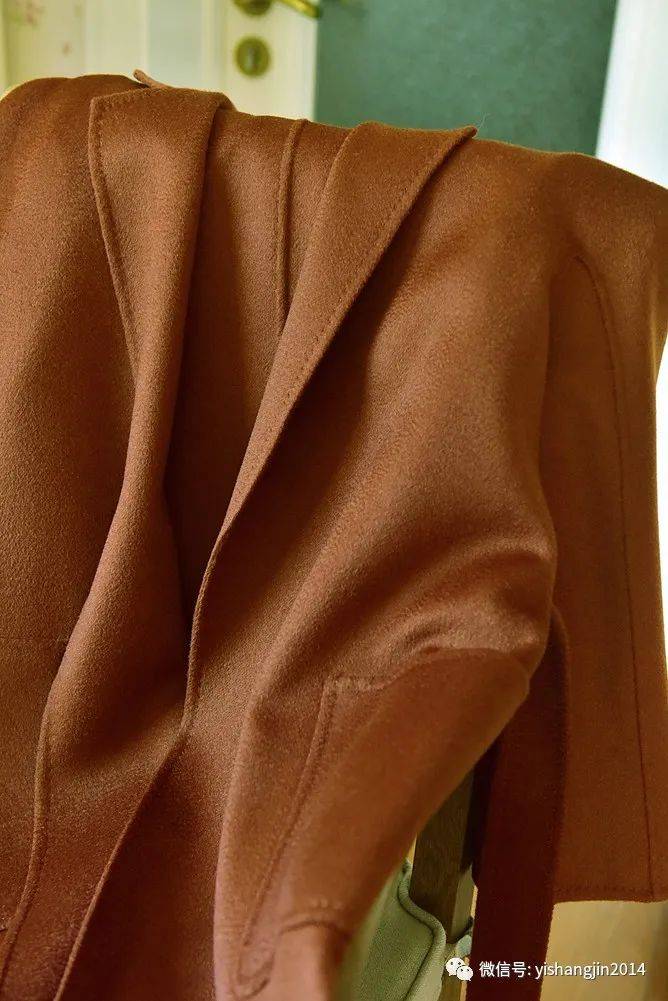 福利总裁战衣超强气场labbro水波纹大衣