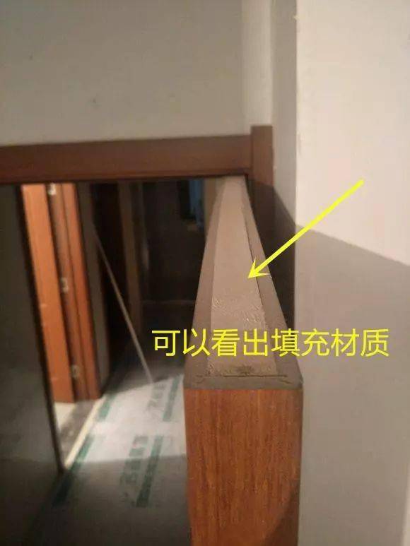 买木门要选上下封边的?木工:没封边的才是质量好的门,透气!