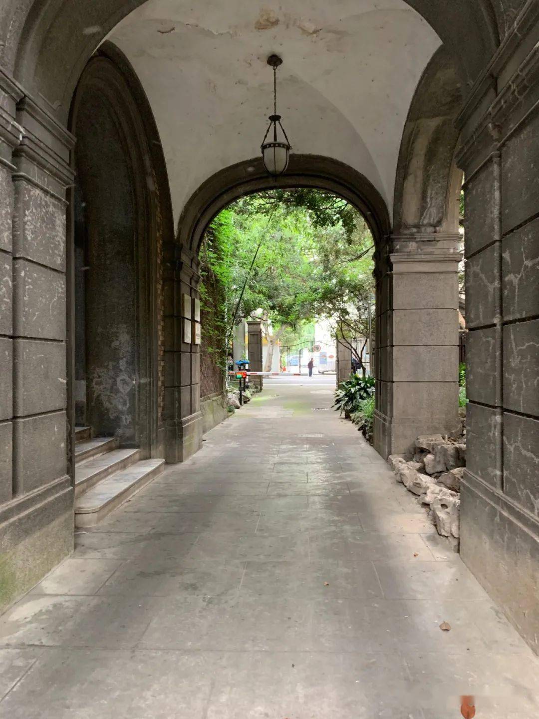 爱神花园一座有爱的花园洋房作家协会的爱称巨鹿路675号