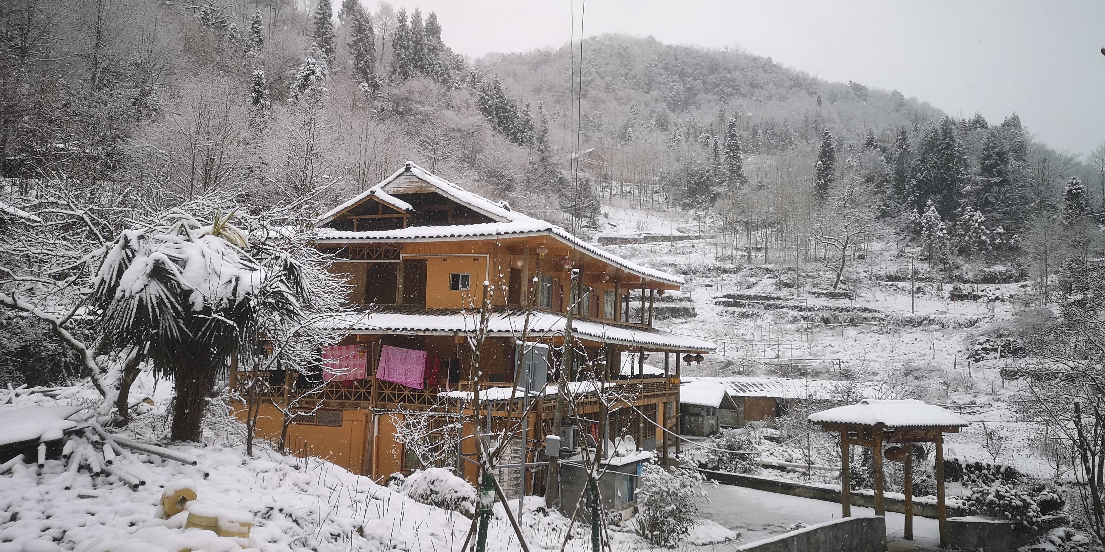 北川雪世界上图片