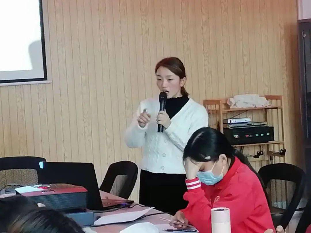 "秀才艺,展风采"——上佳市幼儿园教师才艺大比拼